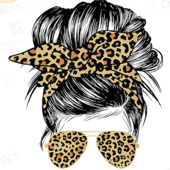 Live show notifications ❤️ Like this listing to be notified! - Picture 2 of 6